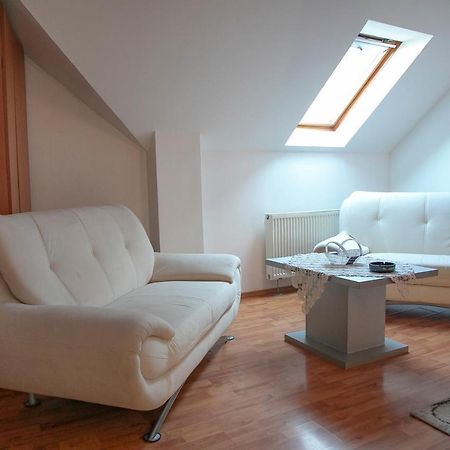 Апартаменти Xxl-House Тиргу-Муреш Екстер'єр фото